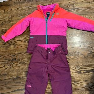 The North Face Girls (L) ski coat and pants